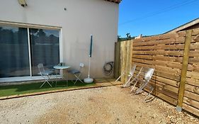 Studio Calme Avec Jardin Et Parking Prive